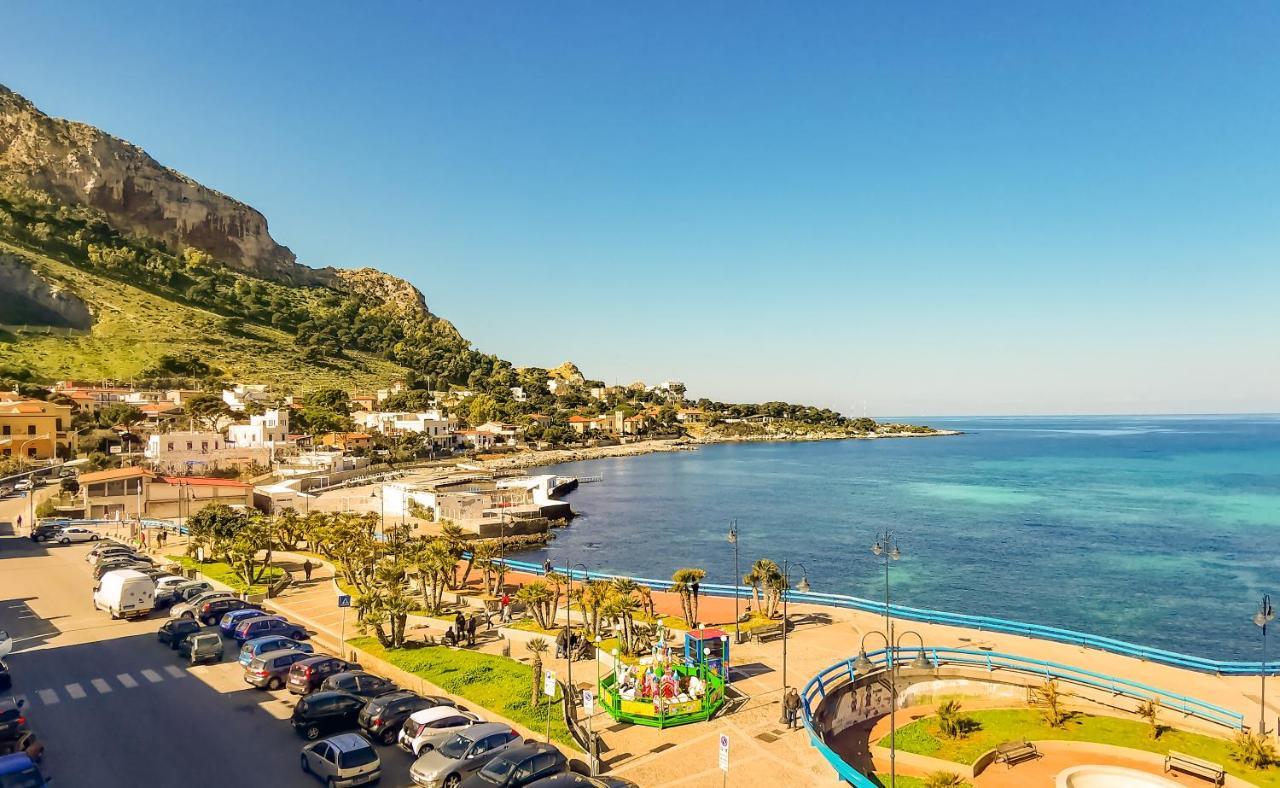 B&B Una Terrazza sul Golfo di Sferracavallo Esterno foto