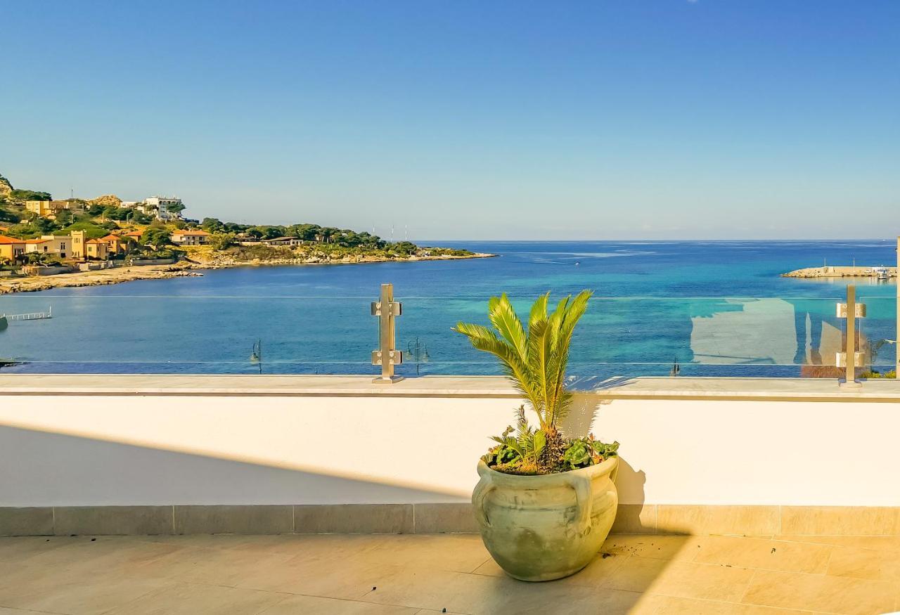 B&B Una Terrazza sul Golfo di Sferracavallo Esterno foto